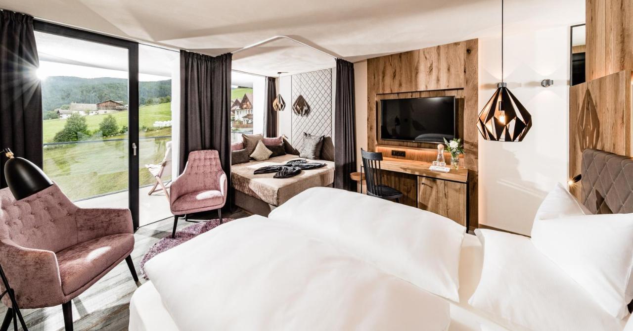 Hotel Sonnenberg Panorama Dolomites Wellbeing Maranza Exteriér fotografie